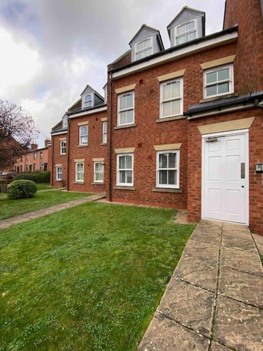 Luxury Town Centre Apartment Walking Distance To Rsc Theatre Stratford-upon-Avon Luaran gambar