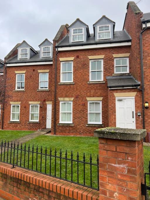 Luxury Town Centre Apartment Walking Distance To Rsc Theatre Stratford-upon-Avon Luaran gambar